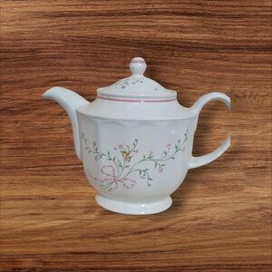 Churchill Fine China England mille fleurs Teapot With Lid Pink  Blue Floral